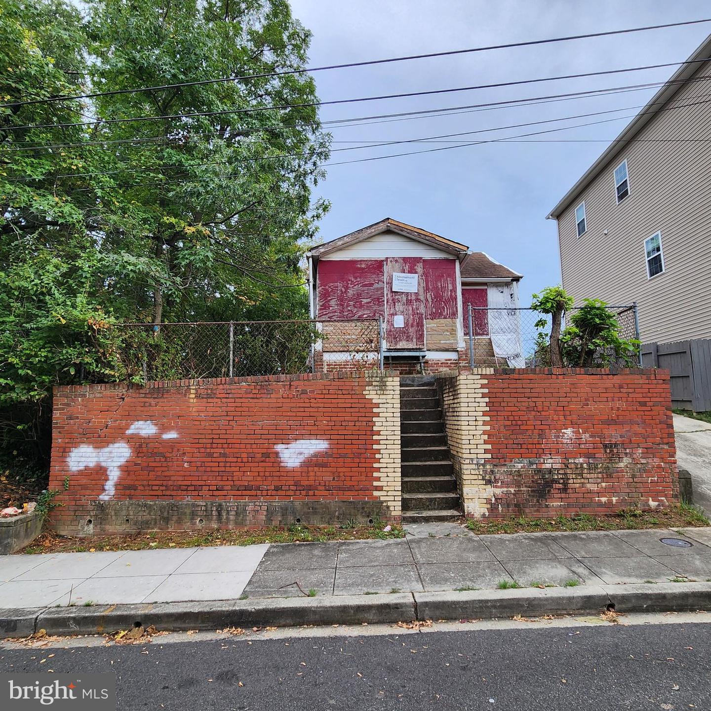 4953 D Street SE