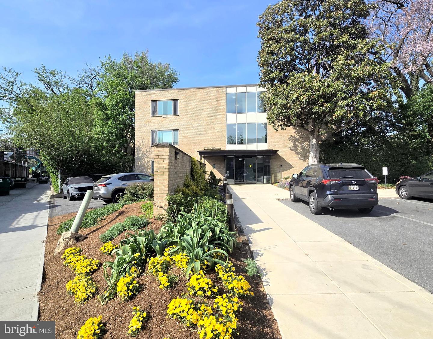 2755 Ordway Street NW #208