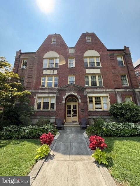3020 Porter Street NW #301