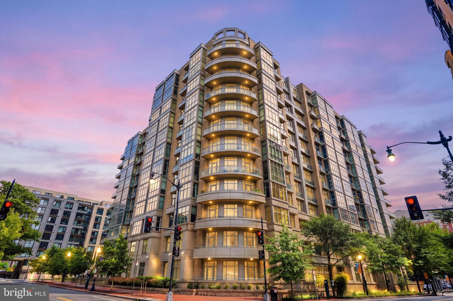 811 4th Street NW #908