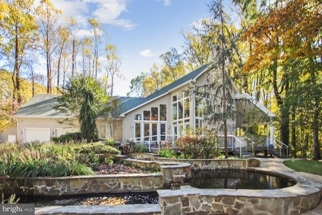 1158 Goldfinch Lane, Millersville