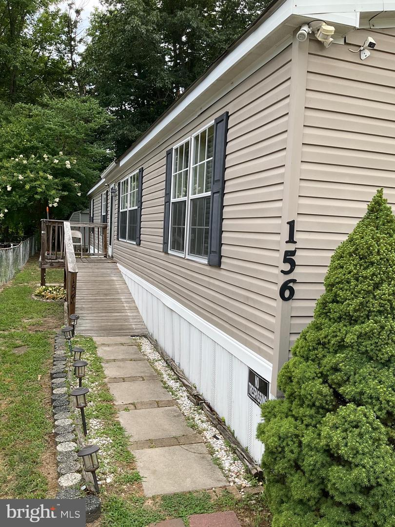 156 Jaguar Drive, Lothian