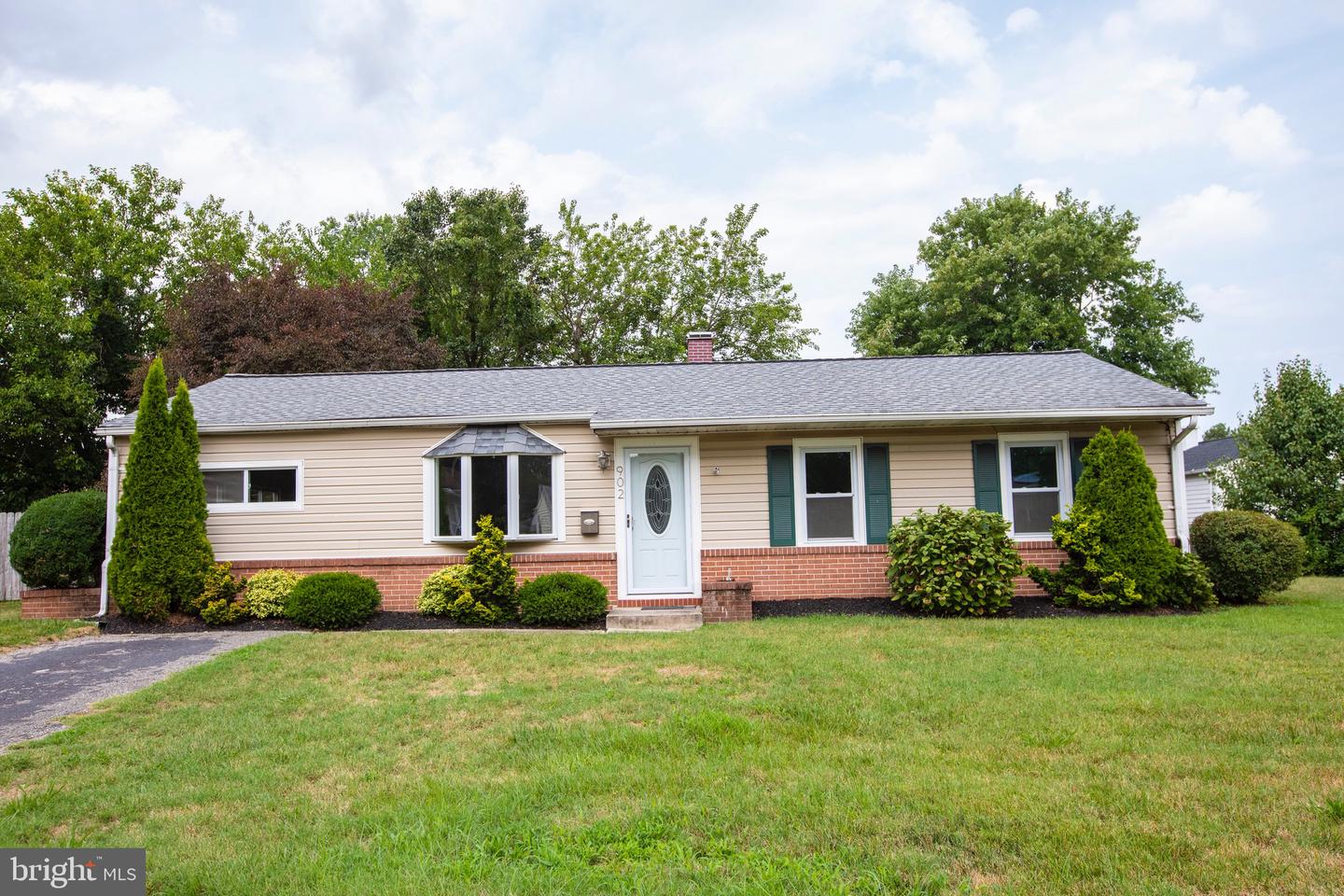 902 Sunny Brook Court, Glen Burnie