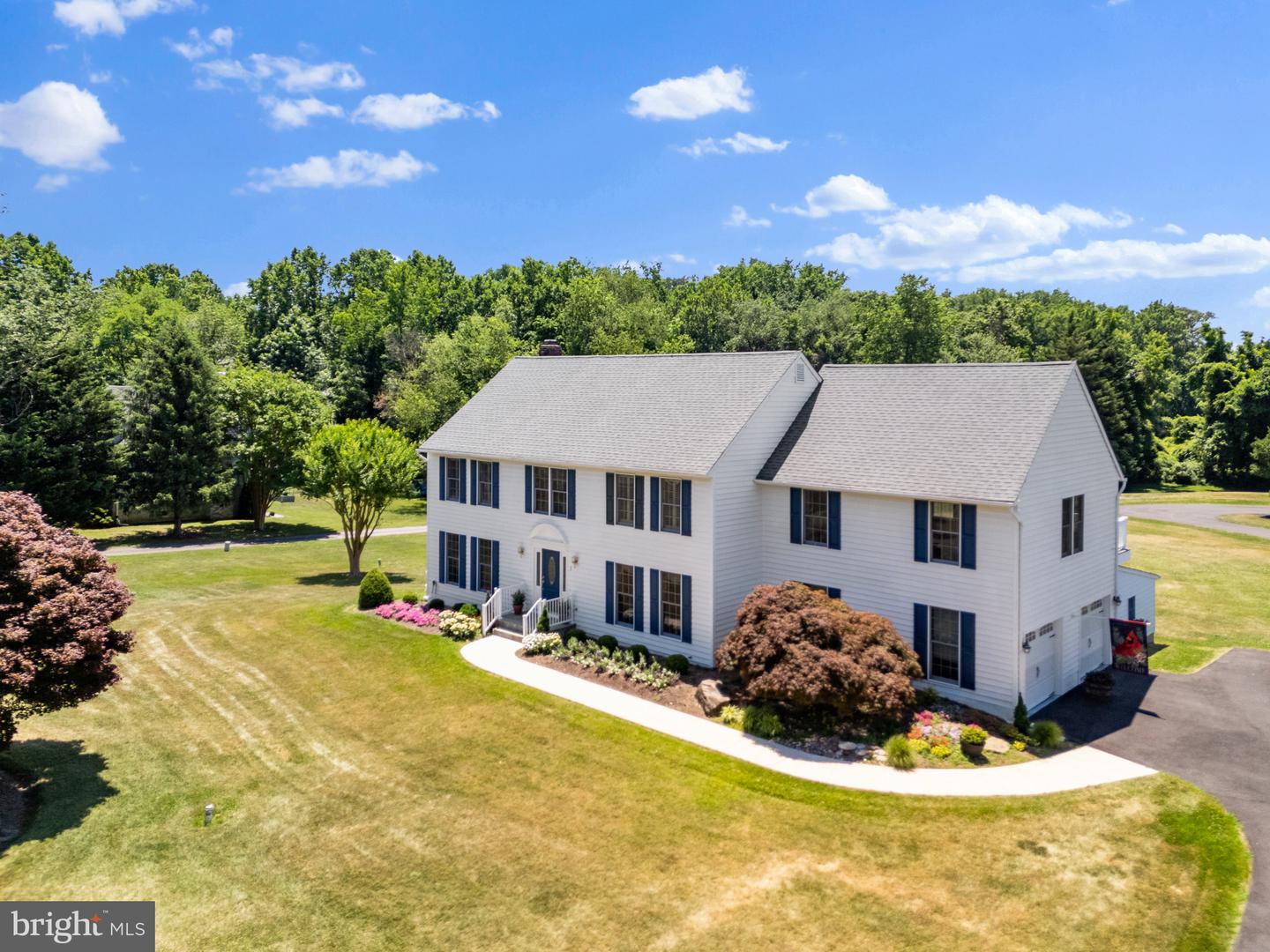 5 Poplar Point Road, Edgewater