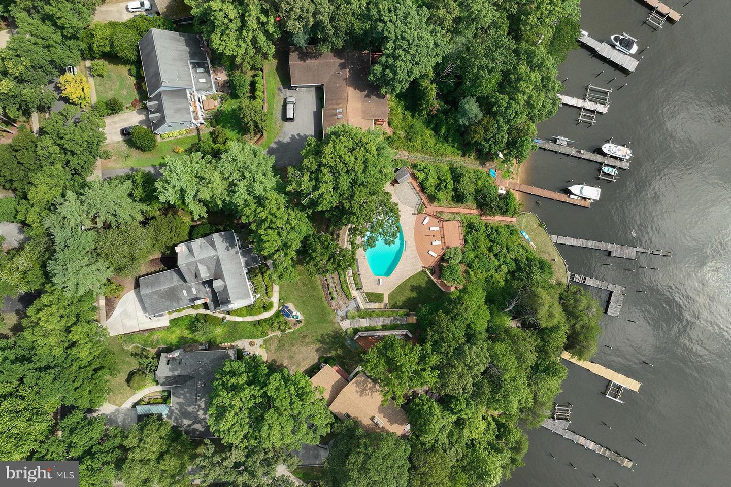 367 Broadview Lane, Annapolis