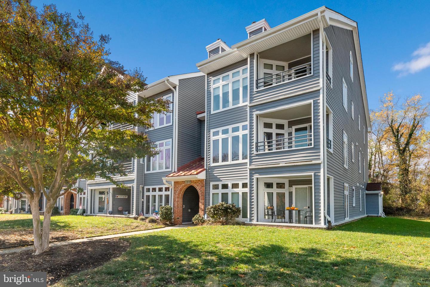 1133 Lake Heron Drive #3b, Annapolis