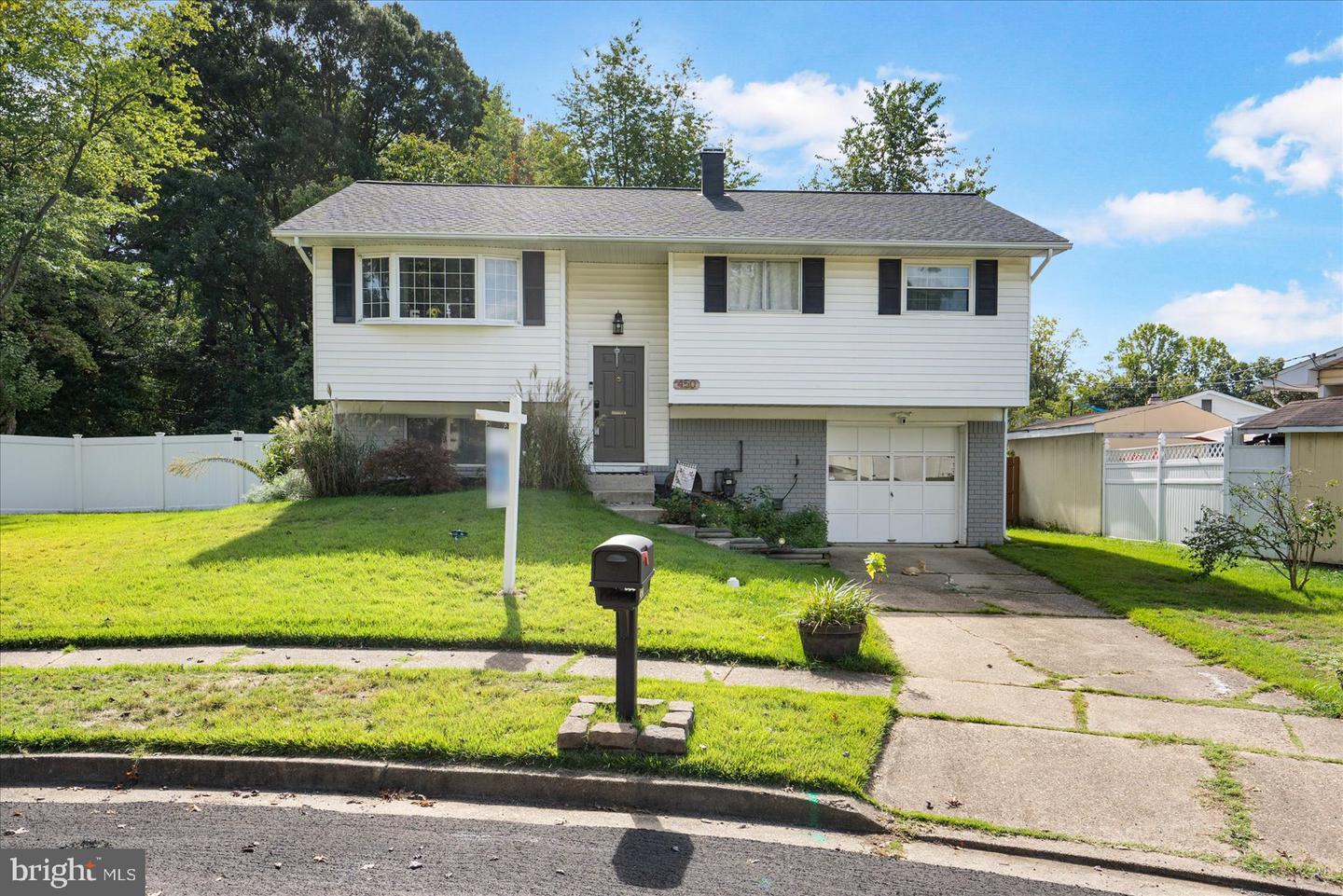 450 Phirne Court E, Glen Burnie