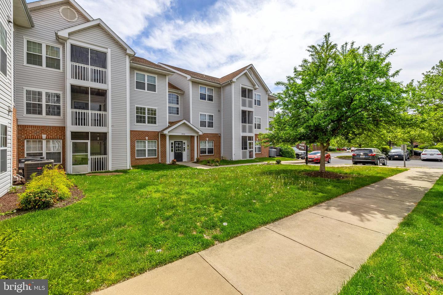 305 Rain Water Way #204, Glen Burnie