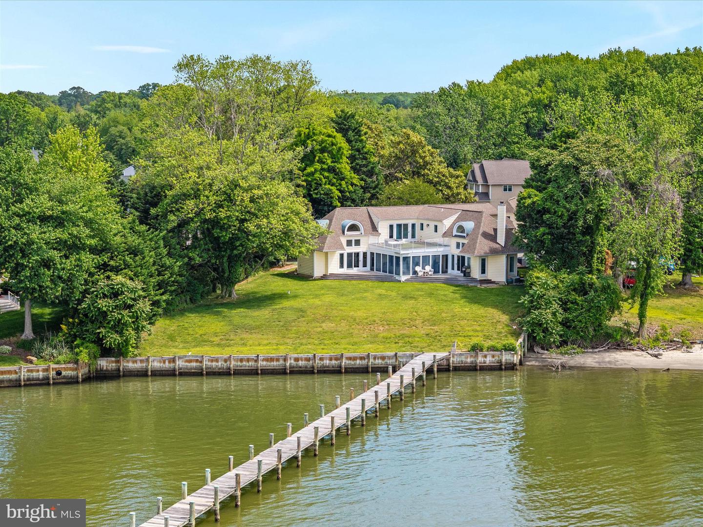 1601 Cliff Drive, Edgewater