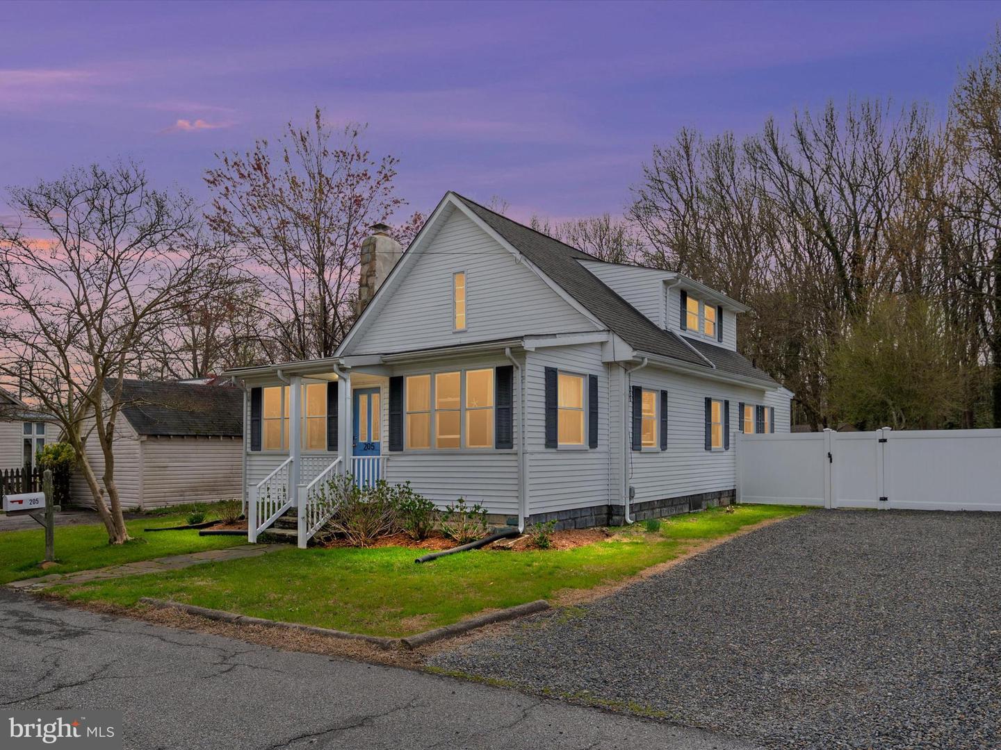 205 Arunah Avenue, Edgewater