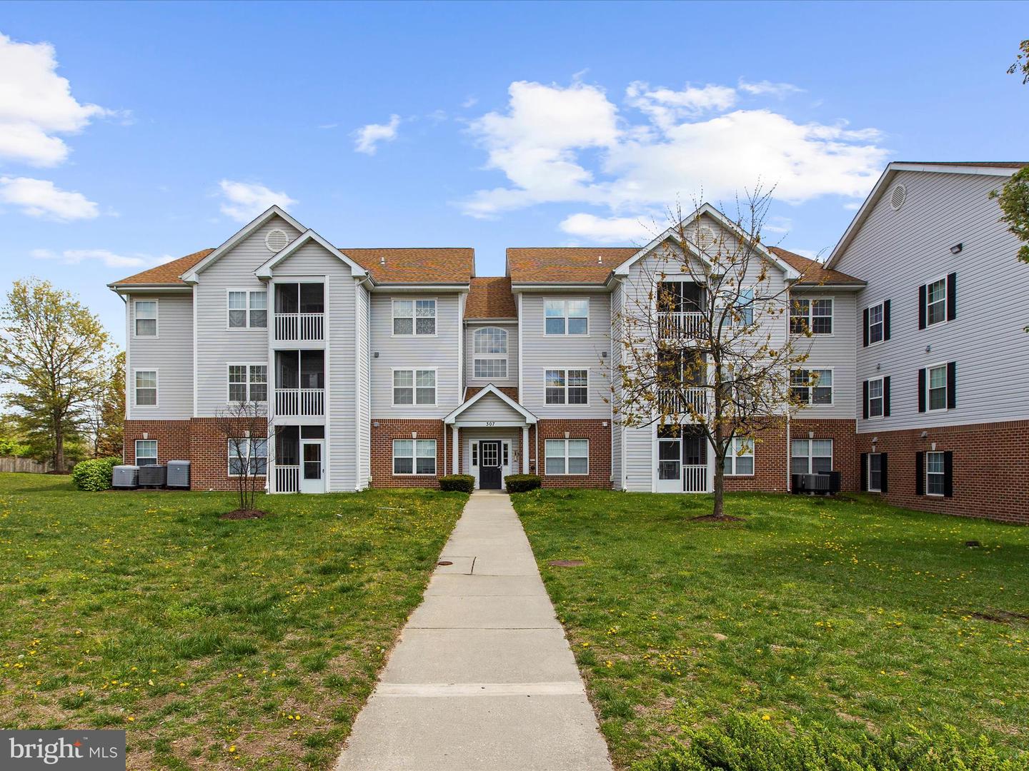 307 Rain Water Way #201, Glen Burnie