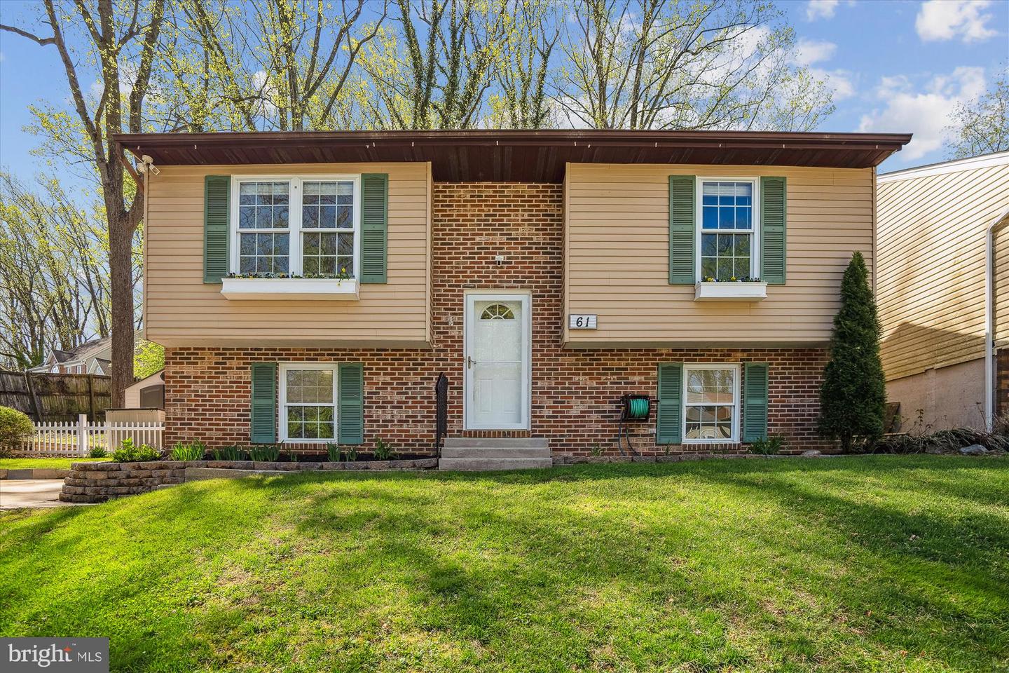 61 Barrensdale Drive, Severna Park