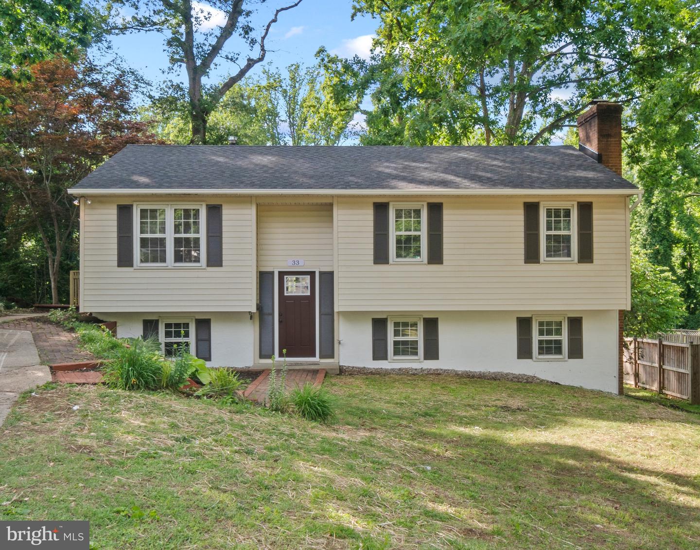 33 Sheridan Road, Arnold