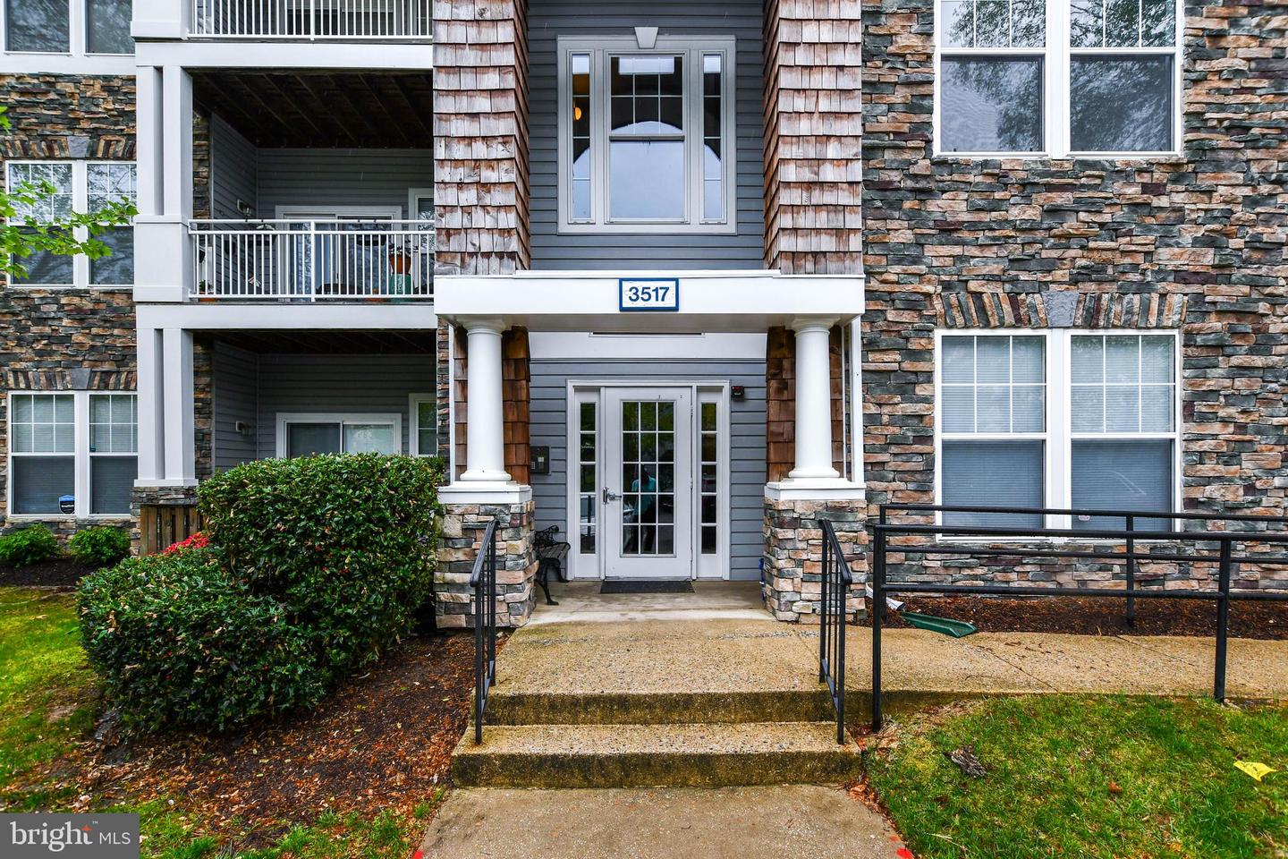 3517 Piney Woods Place #e204, Laurel