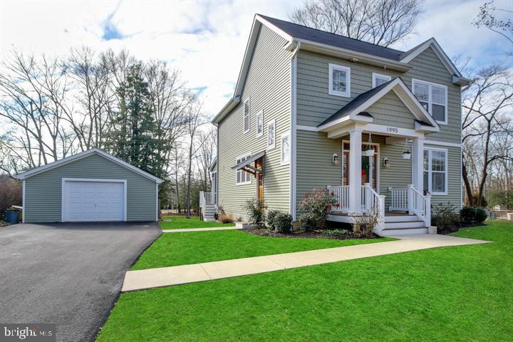 1995 Fairfax Road, Annapolis