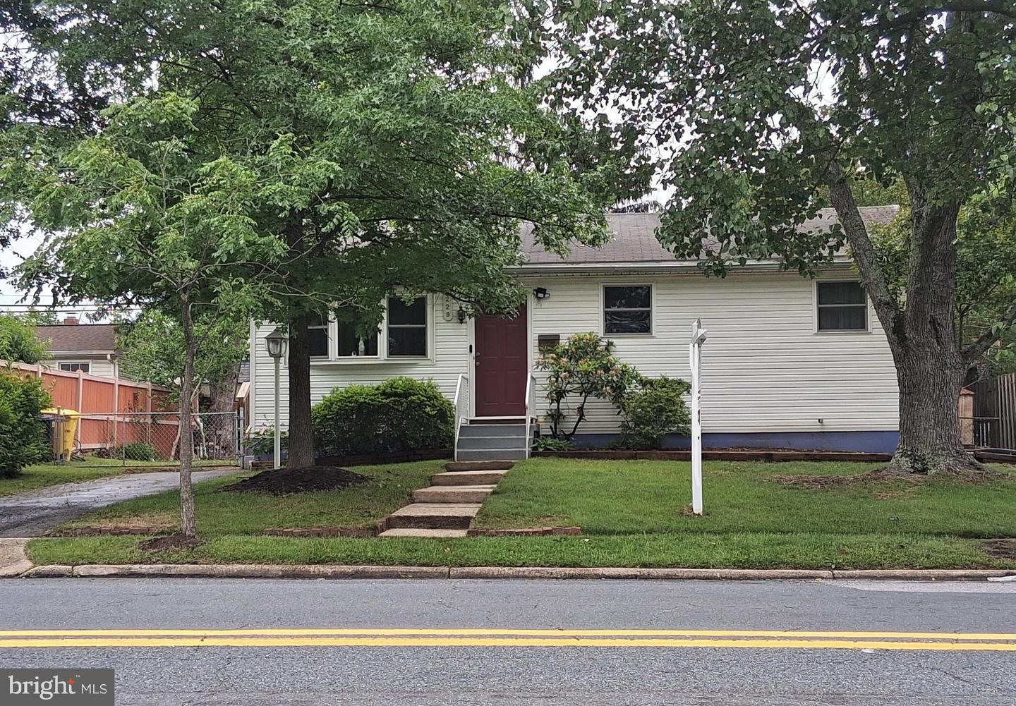 229 Old Line Avenue, Laurel