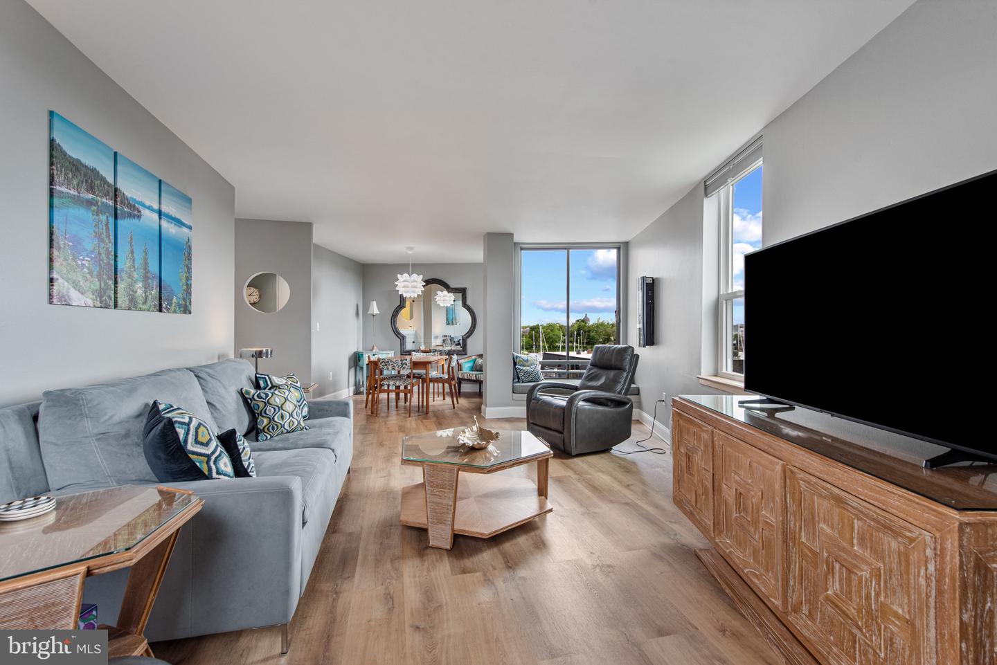 316 Burnside Street #501, Annapolis