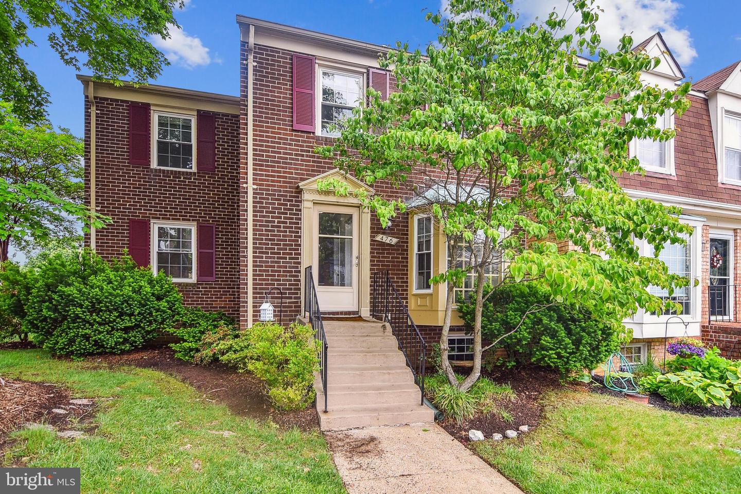 476 Colonial Ridge Lane, Arnold
