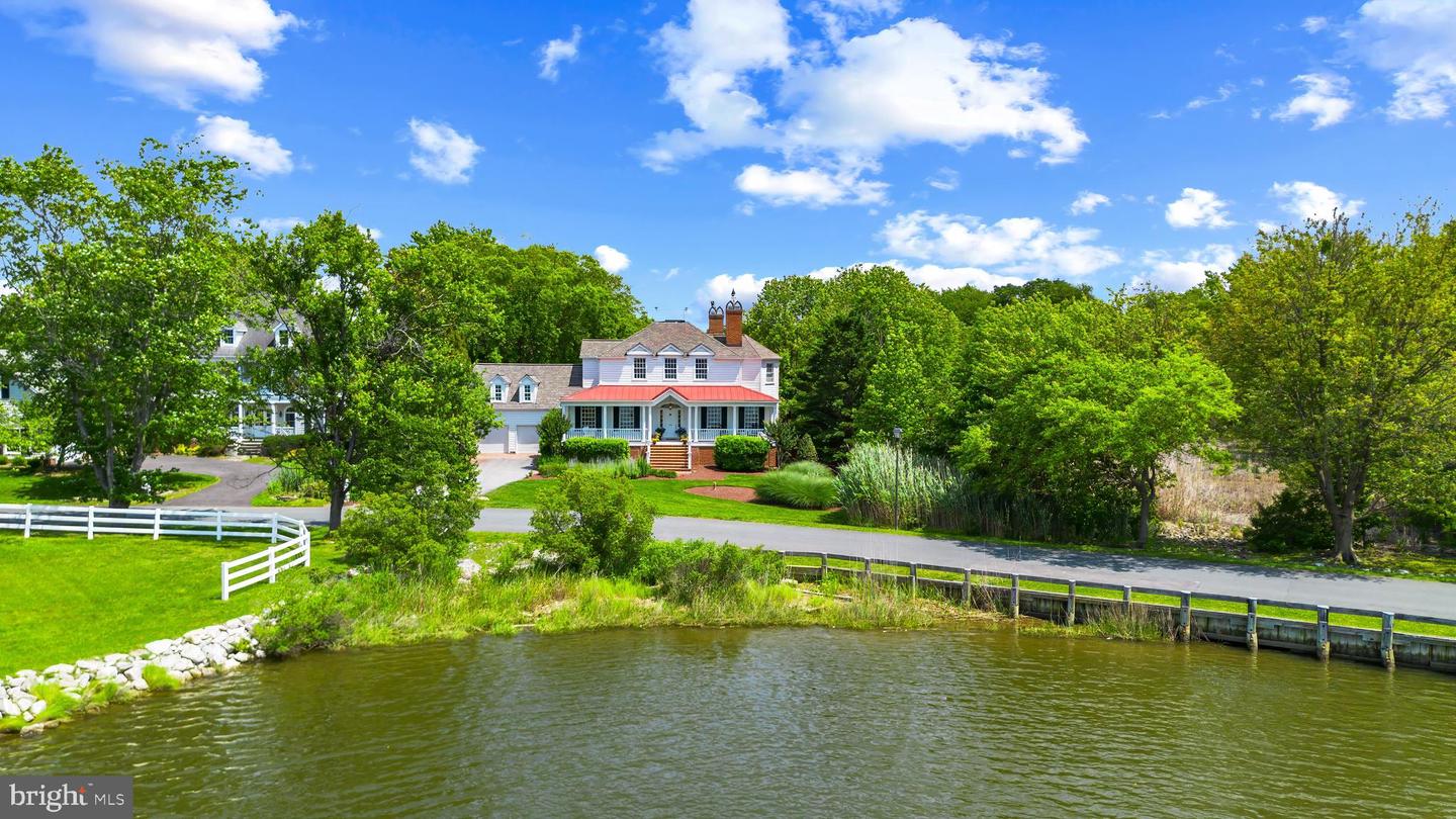 1241 Cherry Tree Lane, Annapolis