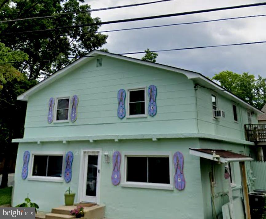 1819 Glenarm Road, Edgewater