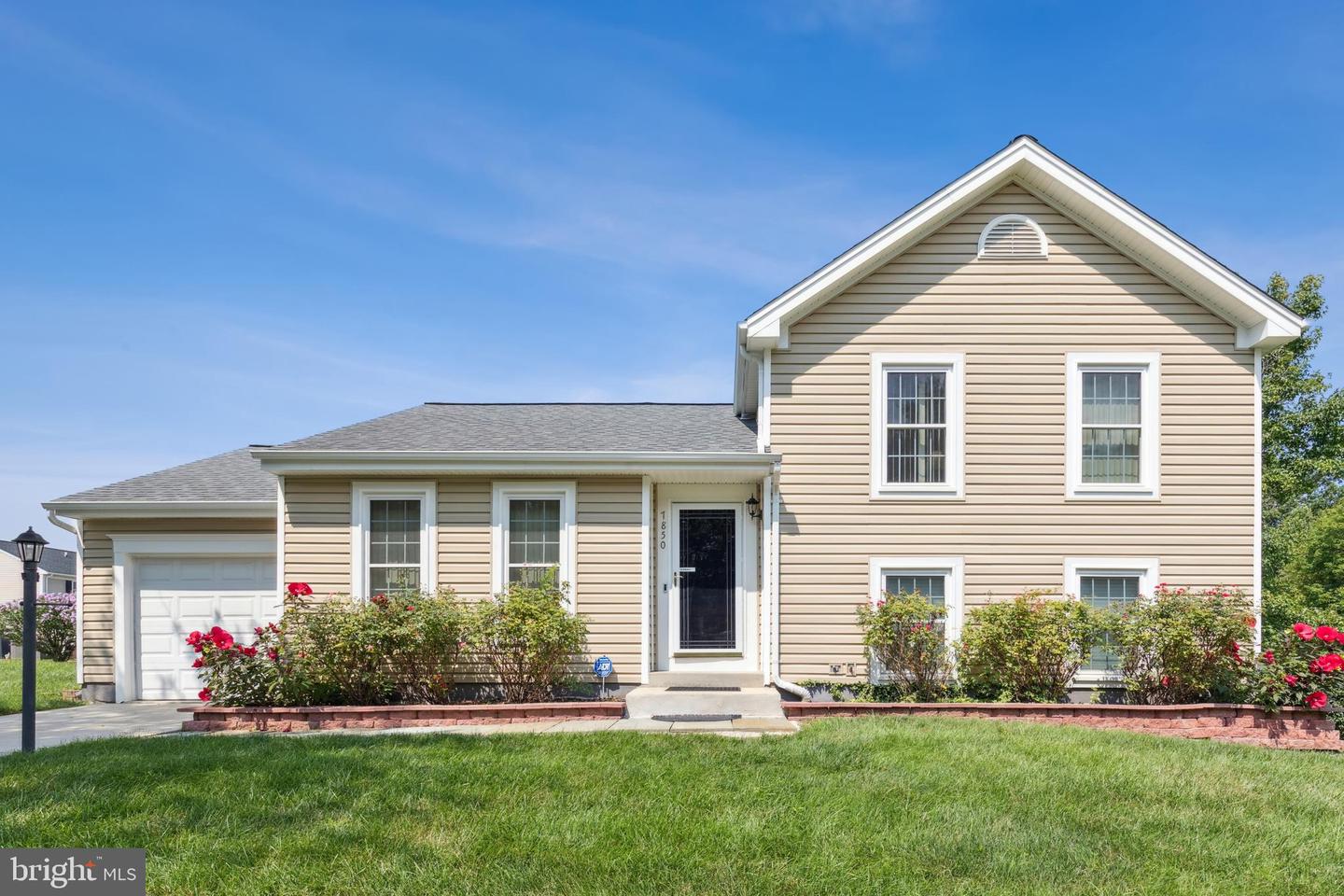 7850 Golden Pine Circle, Severn