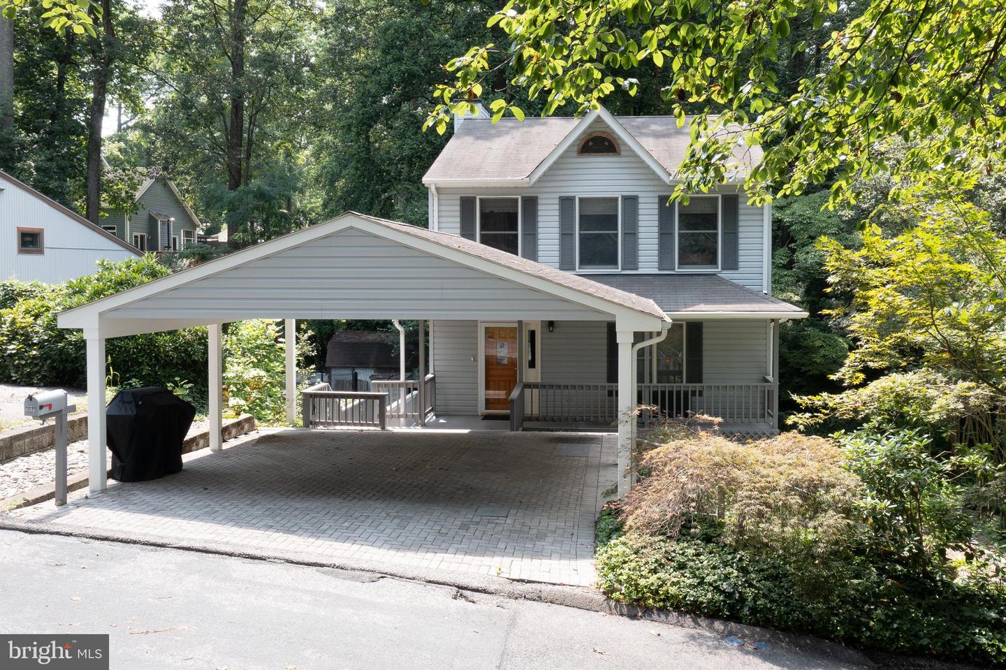 852 Birch Trail, Crownsville