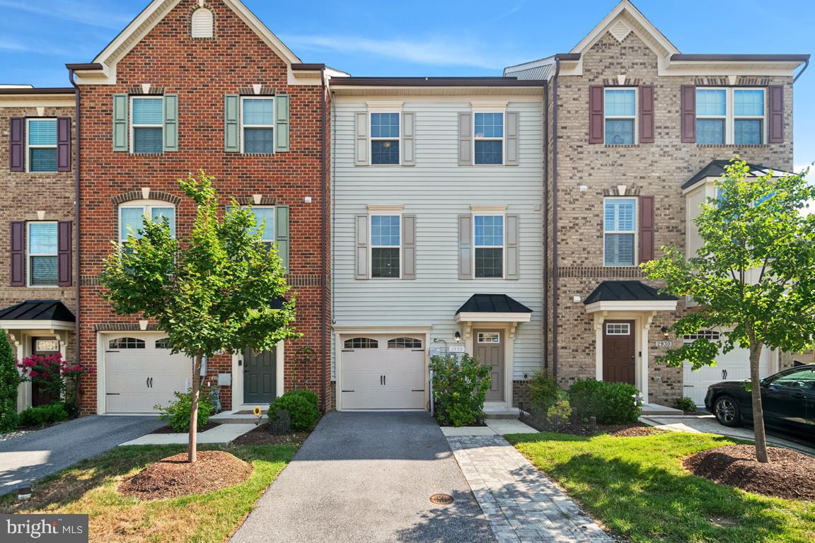 2932 Hebron Lane
