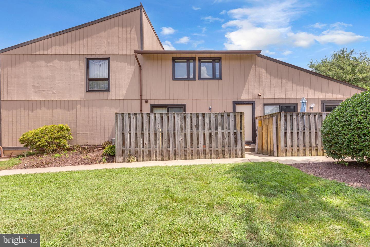 536 West Court, Glen Burnie