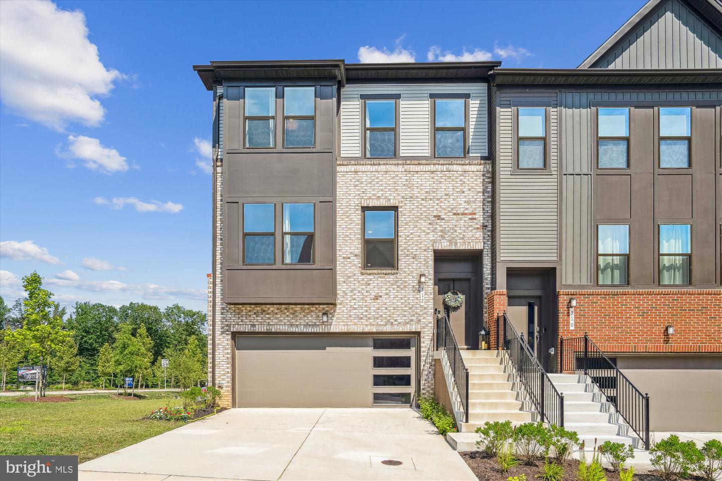 312 Backwater Way, Laurel