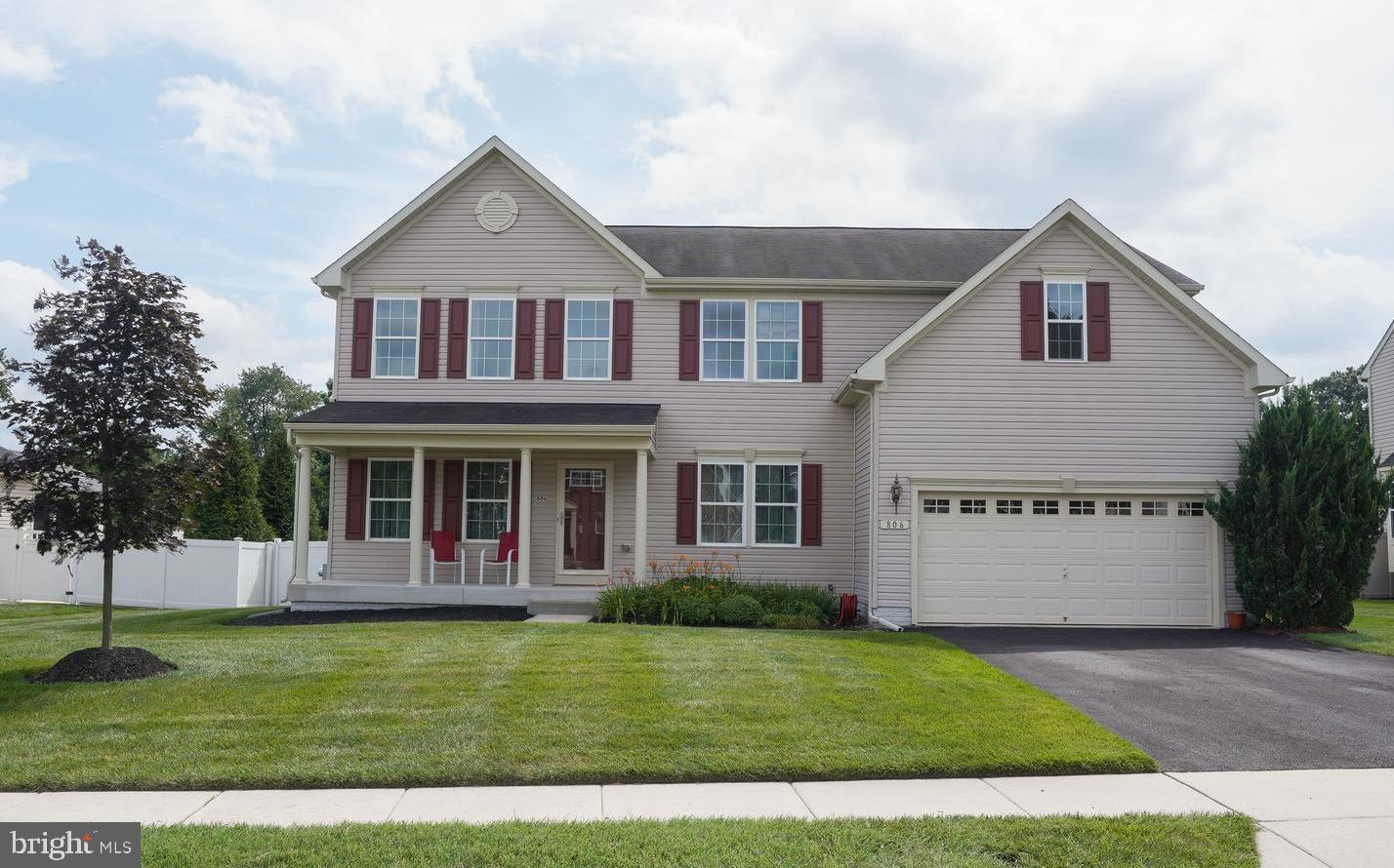 806 Janet Dale Lane, Severn