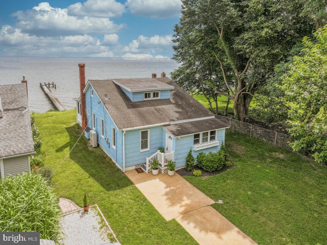 305 Bay Front Drive, Pasadena