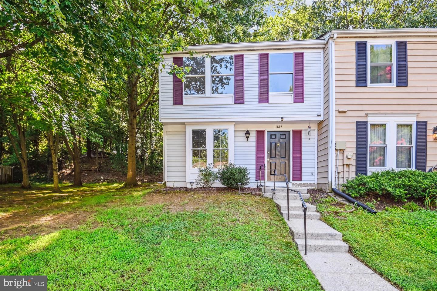 1187 White Coral Court, Arnold