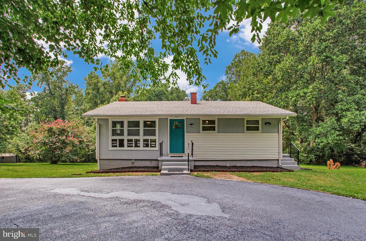 3980 Solomons Island Road, Harwood