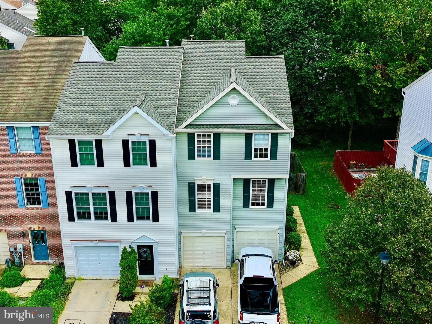 260 Braxton Way #27, Edgewater