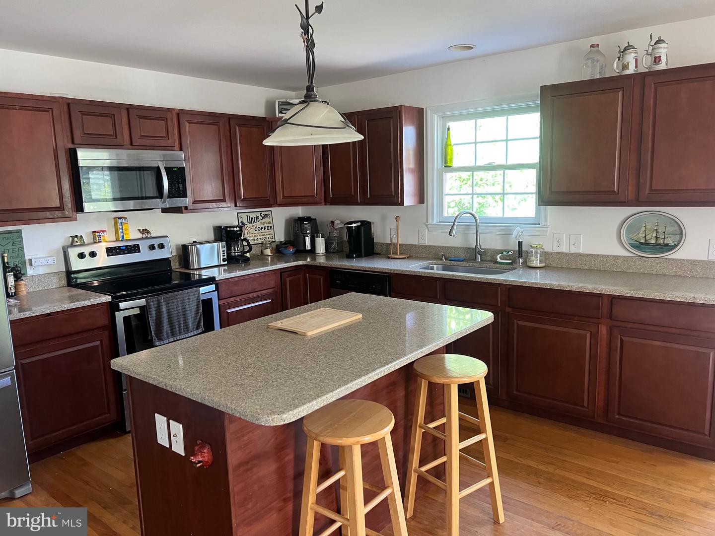 3661 2nd Avenue, Edgewater