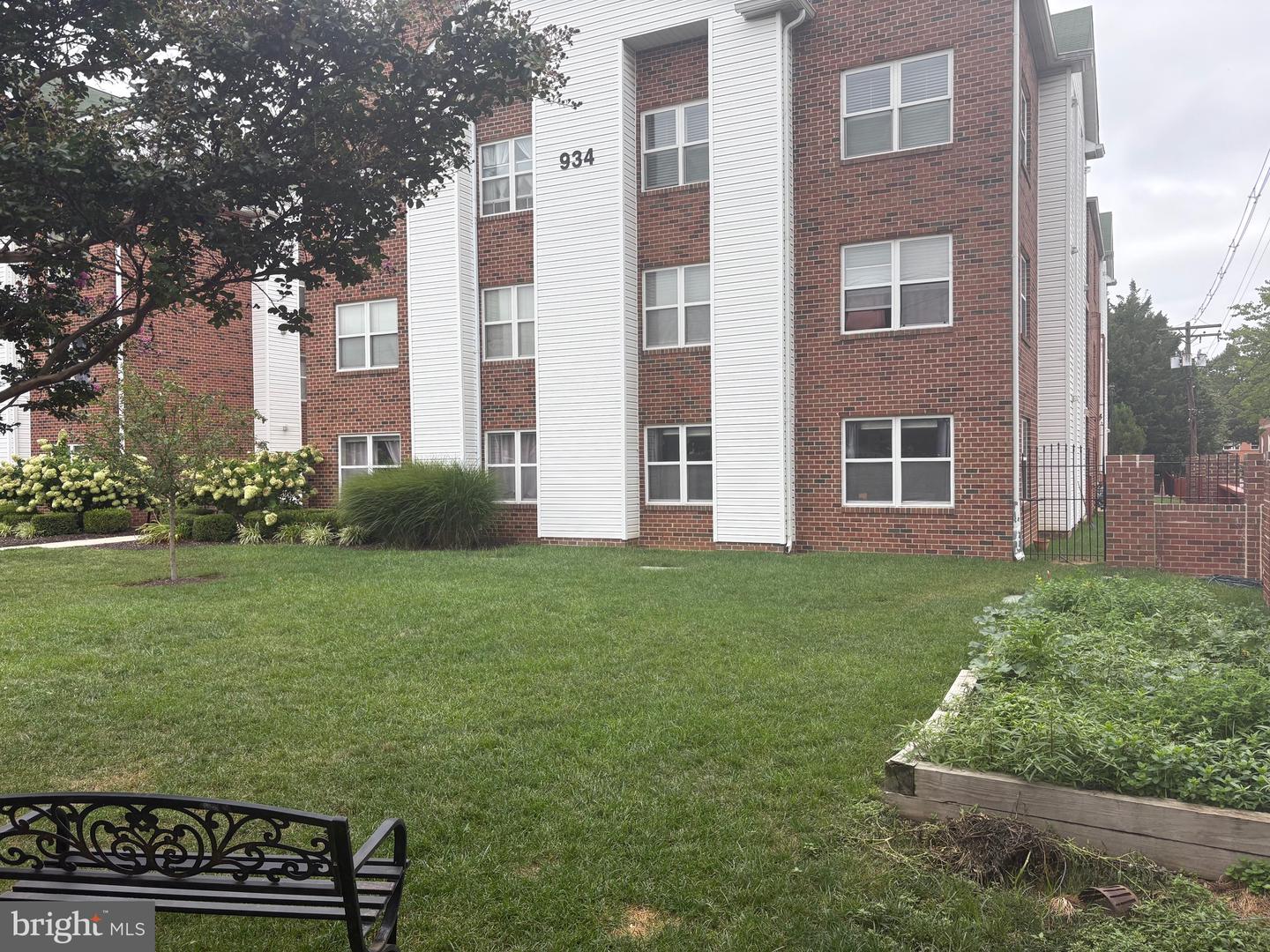 934 Bay Ridge Avenue #208, Annapolis