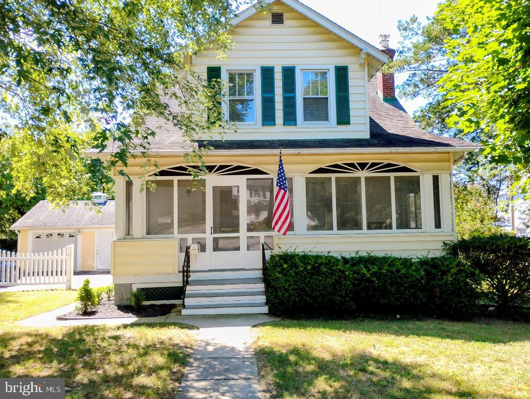 305 Greenwood Road, Linthicum Heights