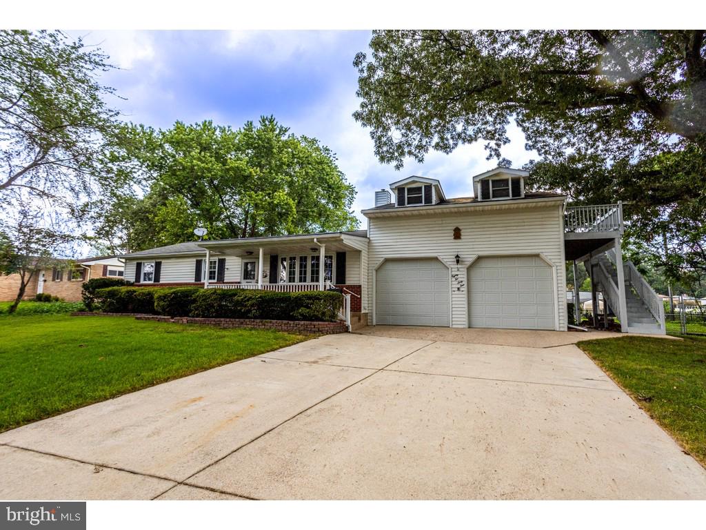 8261 Spring Knoll Drive, Pasadena