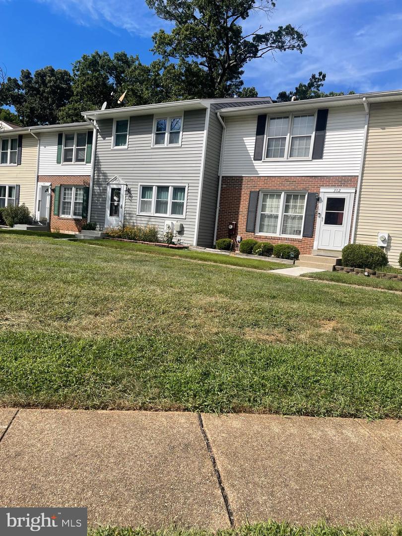 306 Woodleaf Court, Glen Burnie