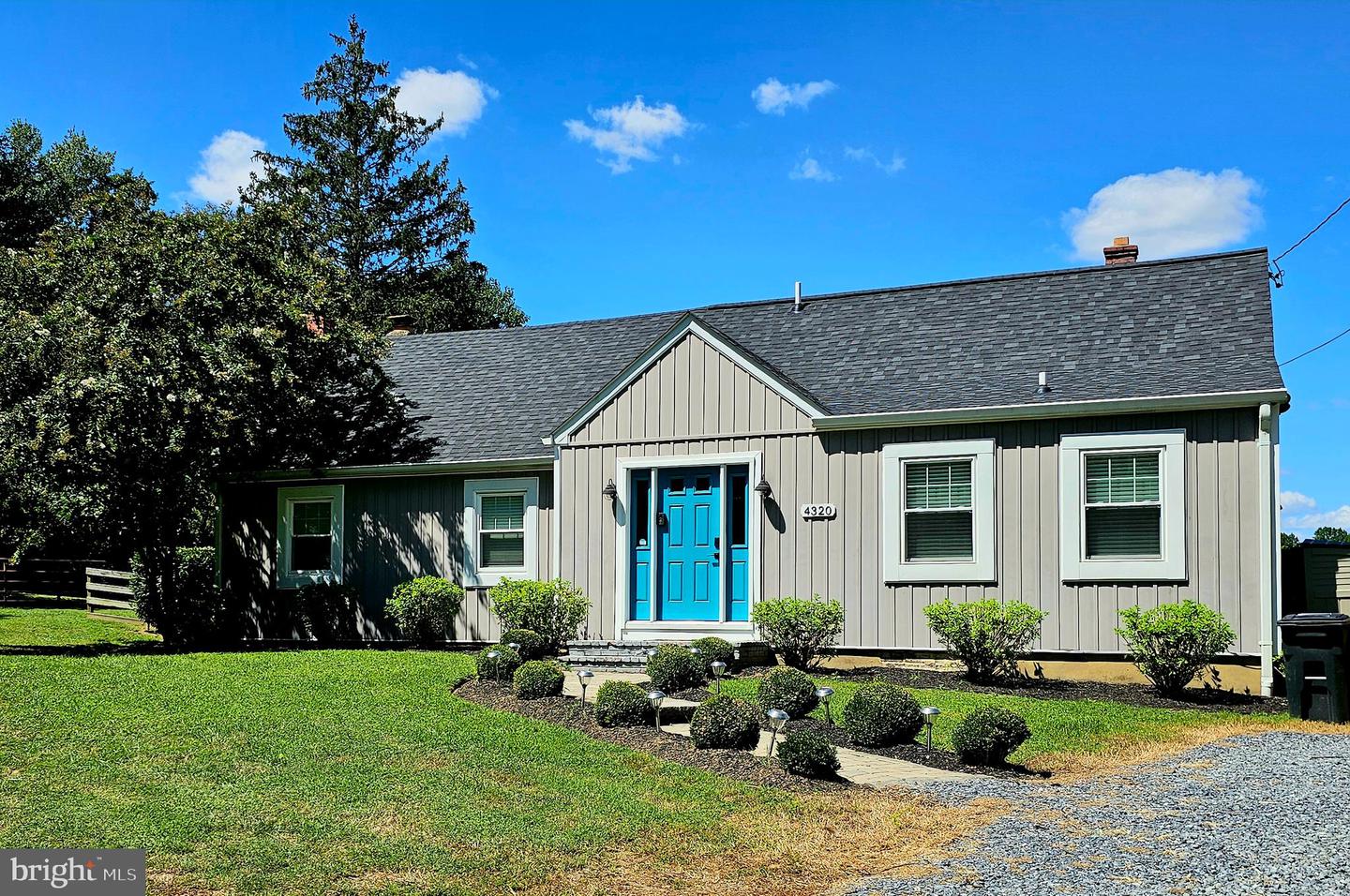 4320 Solomons Island Road, Harwood