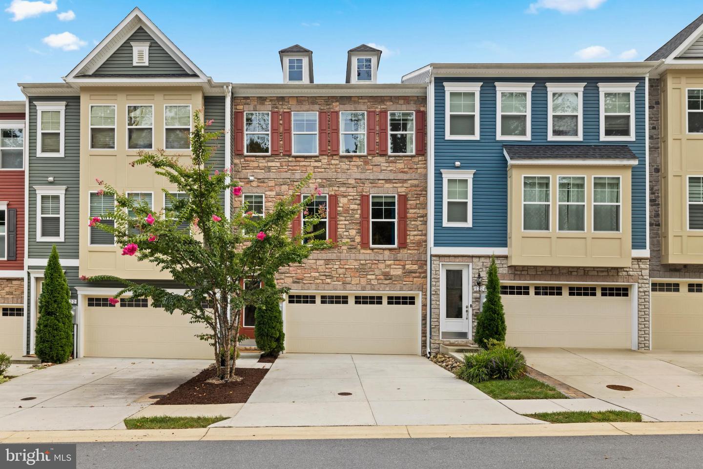 1224 Hickory Hill Circle, Arnold