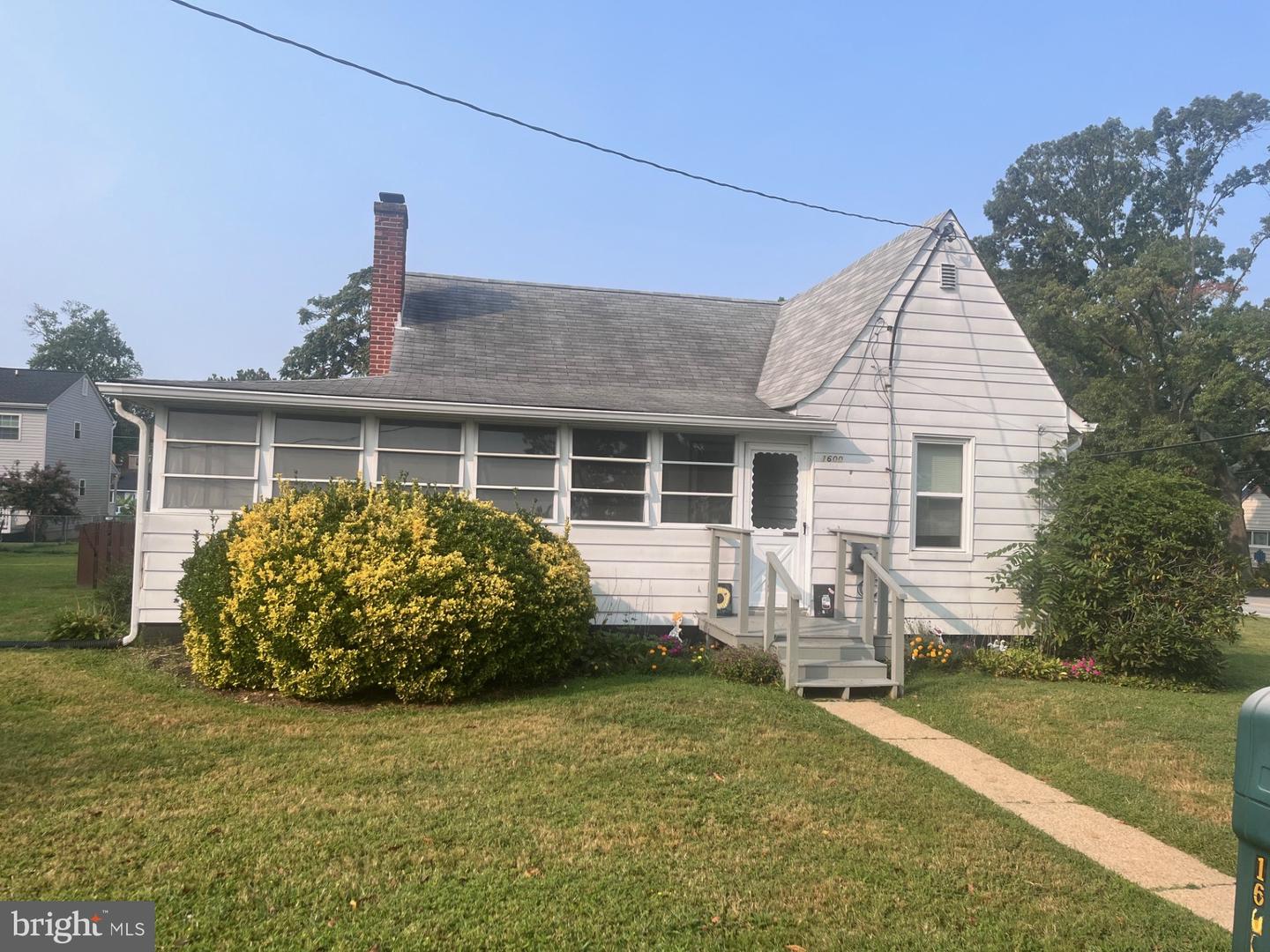 1600 Bishop Road, Edgewater