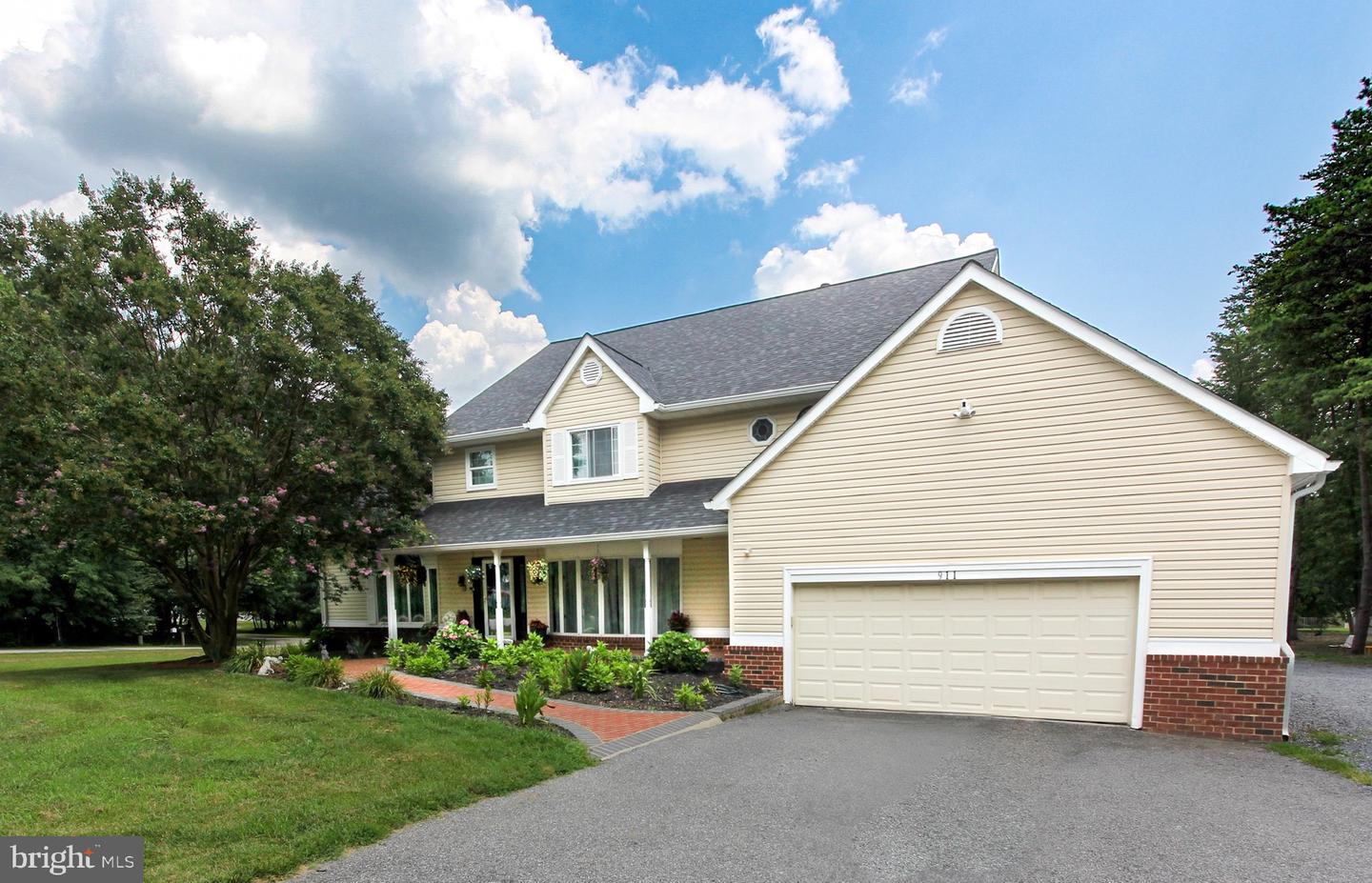911 S Wieker Road, Severn