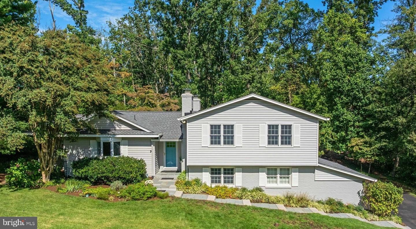 682 Carlisle Drive, Arnold