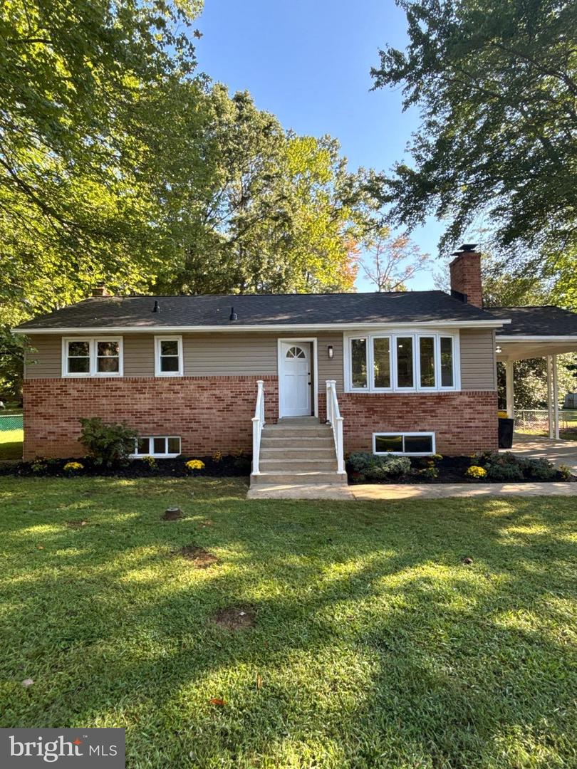 80 Beach Drive, Edgewater