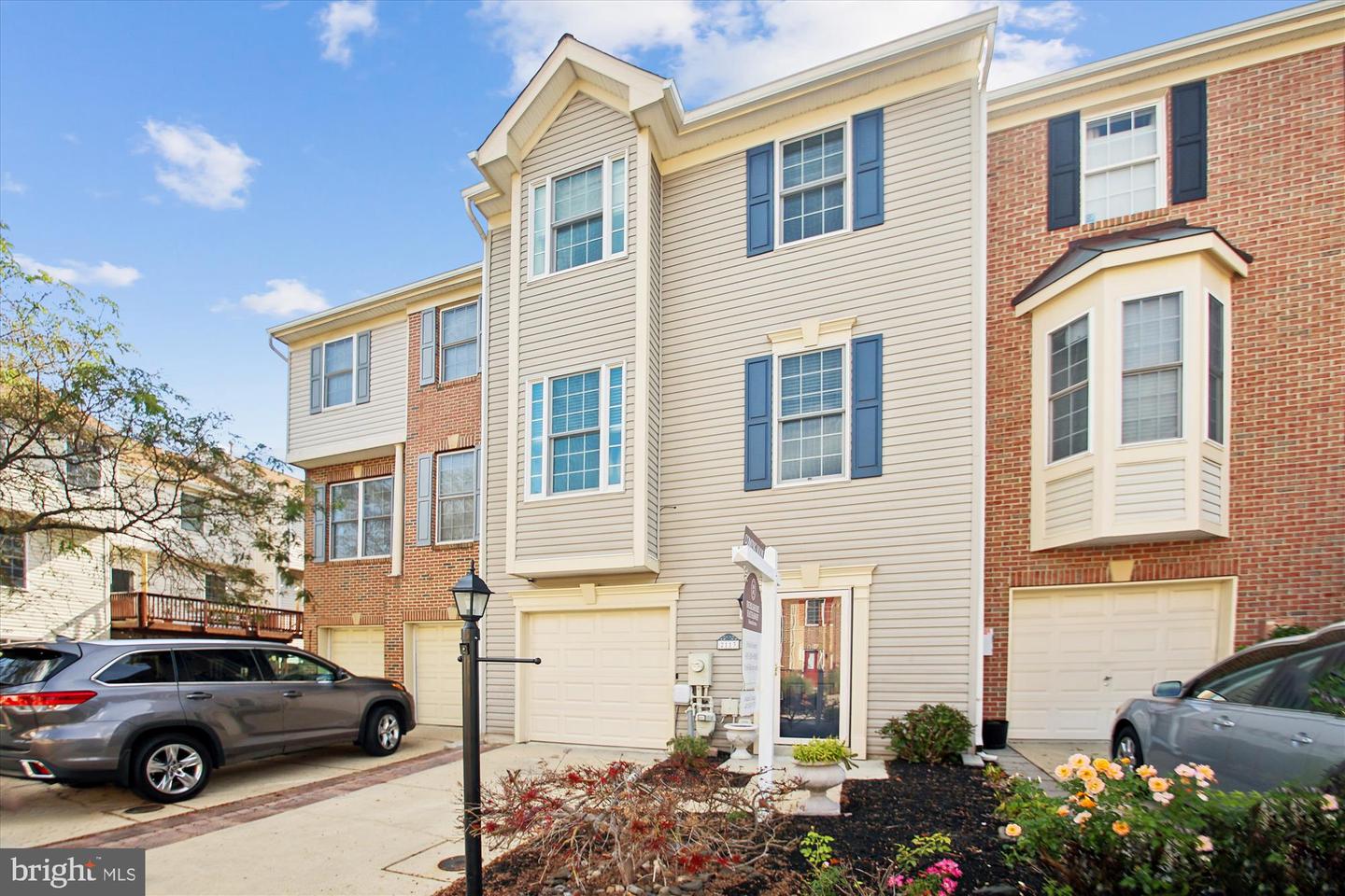 2113 Millhaven Drive #25 113, Edgewater