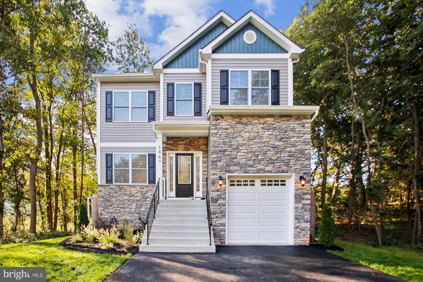 1865 Cedar Drive, Severn