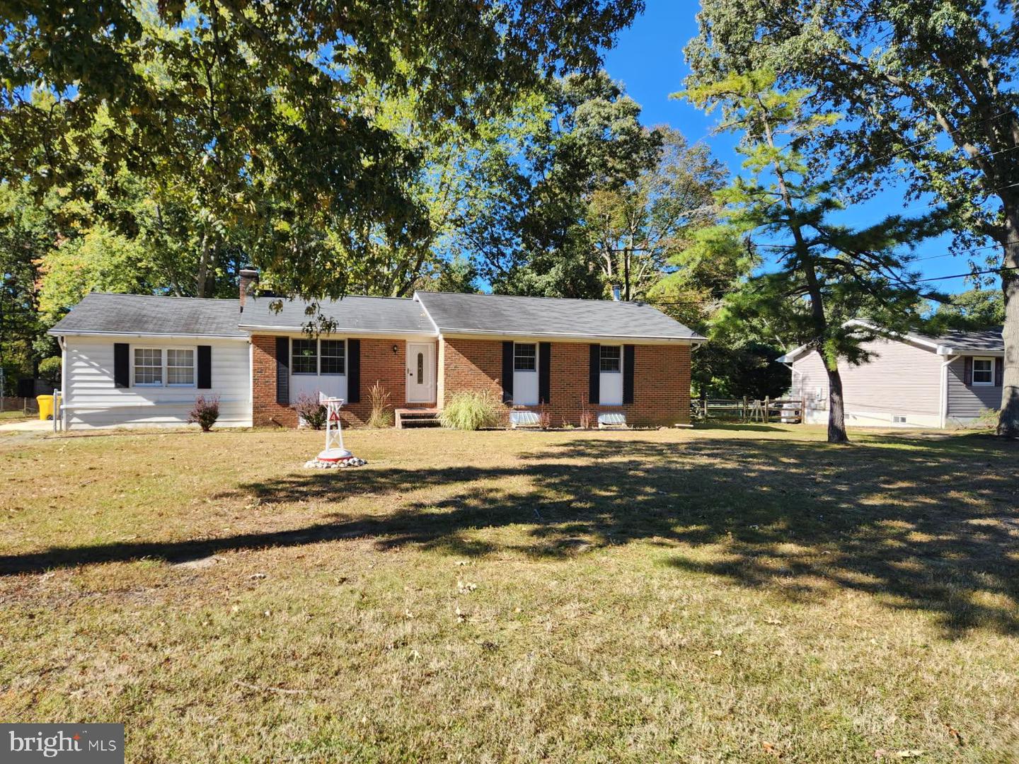 216 Hickory Point Road, Pasadena
