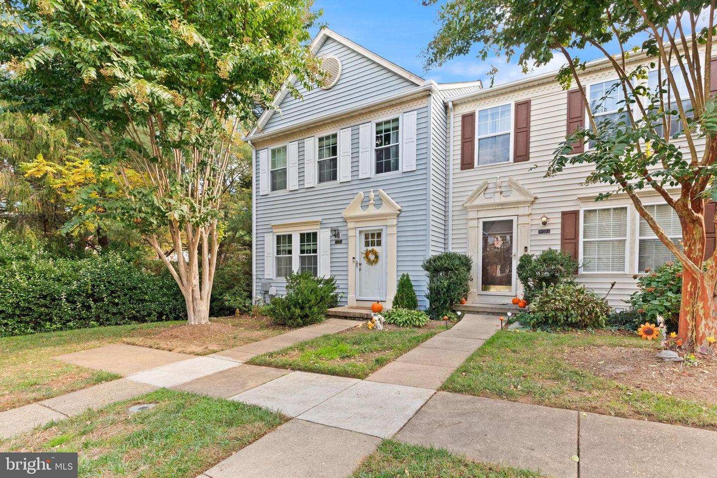 1205 N Farley Court N, Arnold