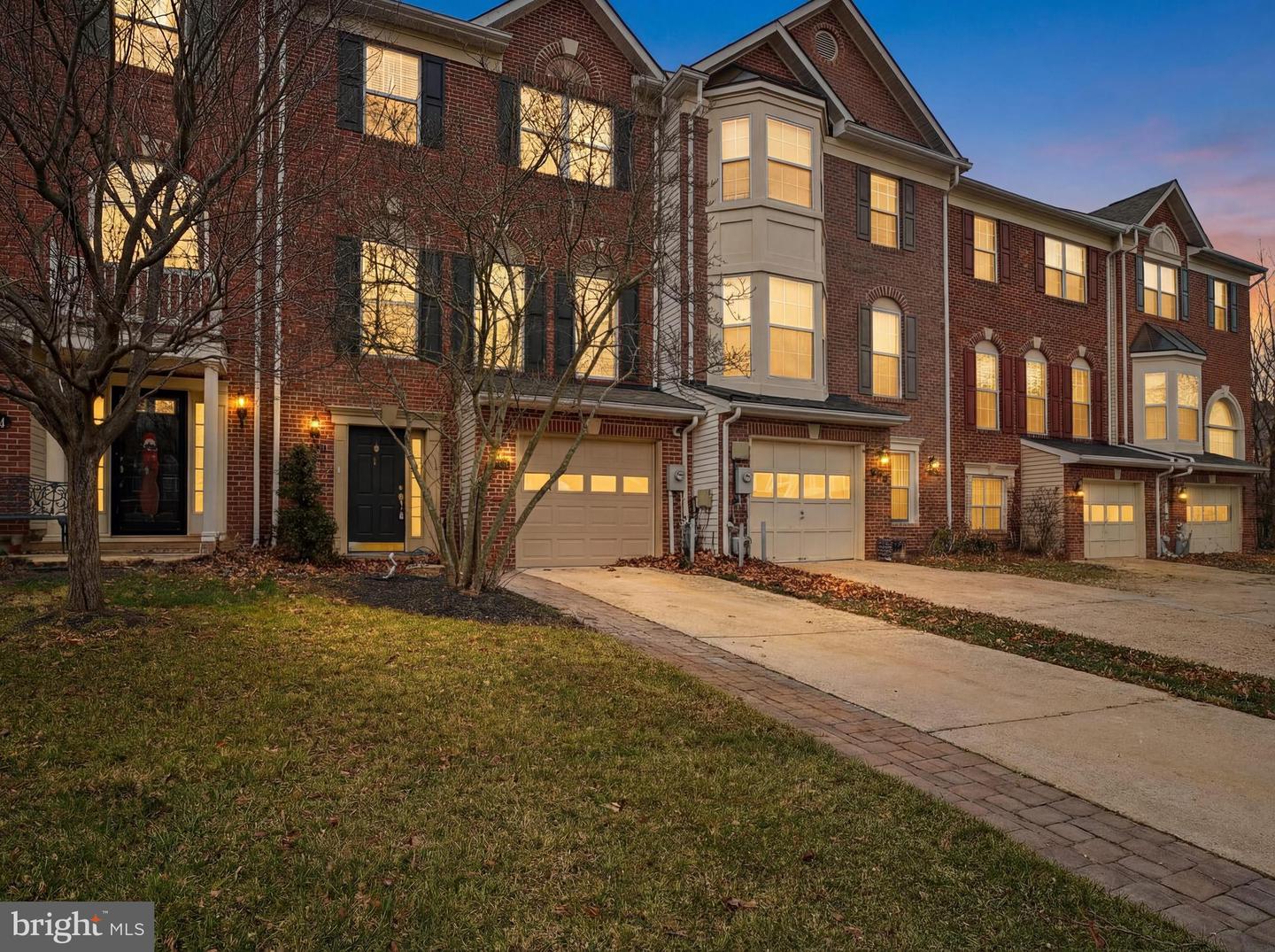 3232 Escapade Circle, Riva